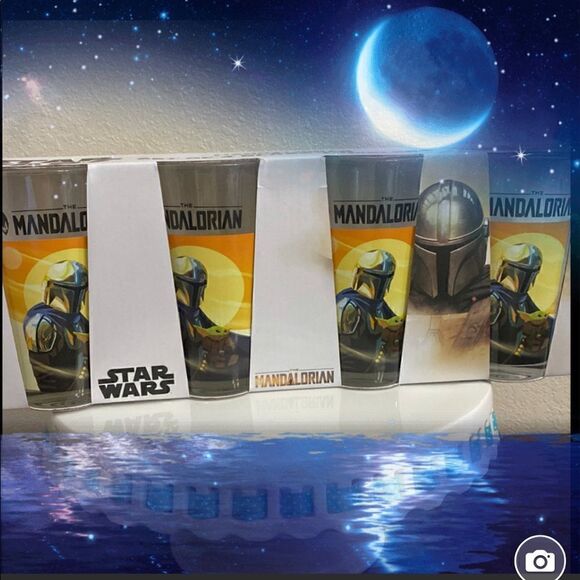 Star Wars The MANDALORIAN glass tumblers NIB NEW IN BOX Disney 16oz each - Picture 1 of 7